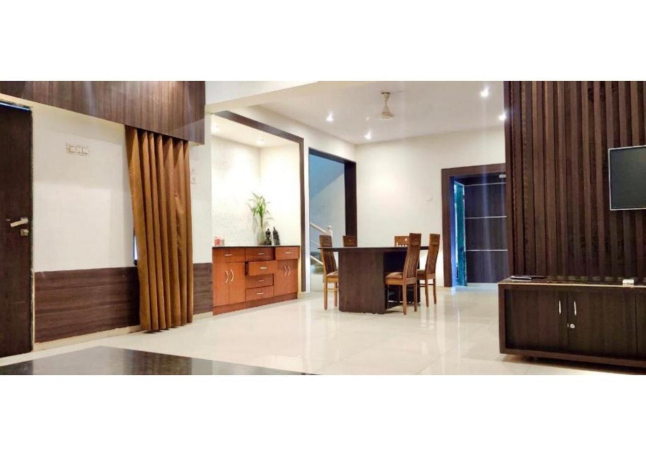 Villa Air Infinity Casa Pool 5Bhk à Igatpuri Extérieur photo
