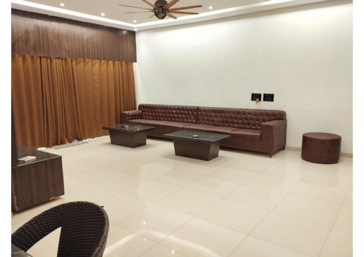 Villa Air Infinity Casa Pool 5Bhk à Igatpuri Extérieur photo