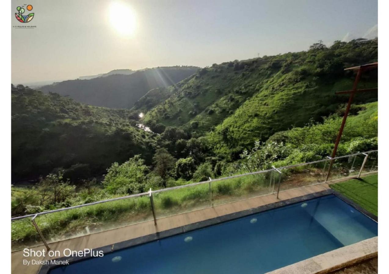 Villa Air Infinity Casa Pool 5Bhk à Igatpuri Extérieur photo